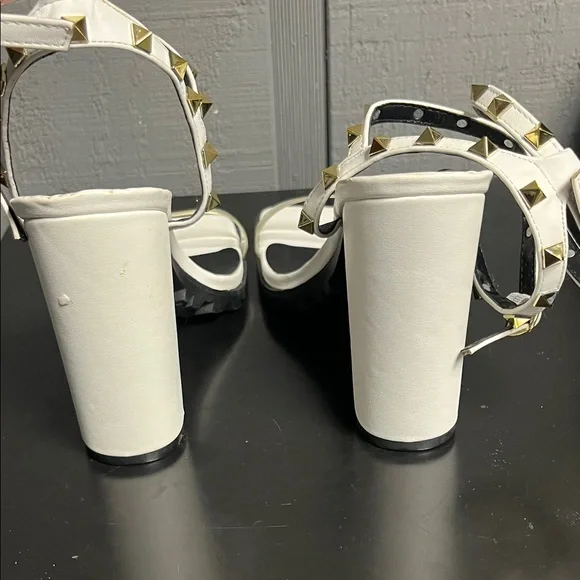 SHEIN White Heels with Gold Studs - Picture 4 of 7
